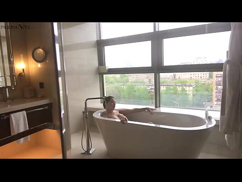❤️ Valtava babe runkkaa intohimoisesti pilluaan kylpyhuoneessa ❤️ Vittu video at fi.pornxlxx.ru